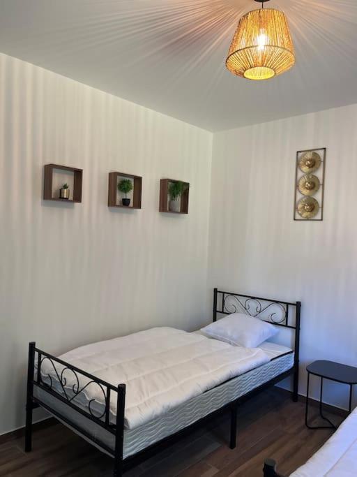 Le Nid Douillet Classe 2 Etoiles Ploubazlanec Bagian luar foto